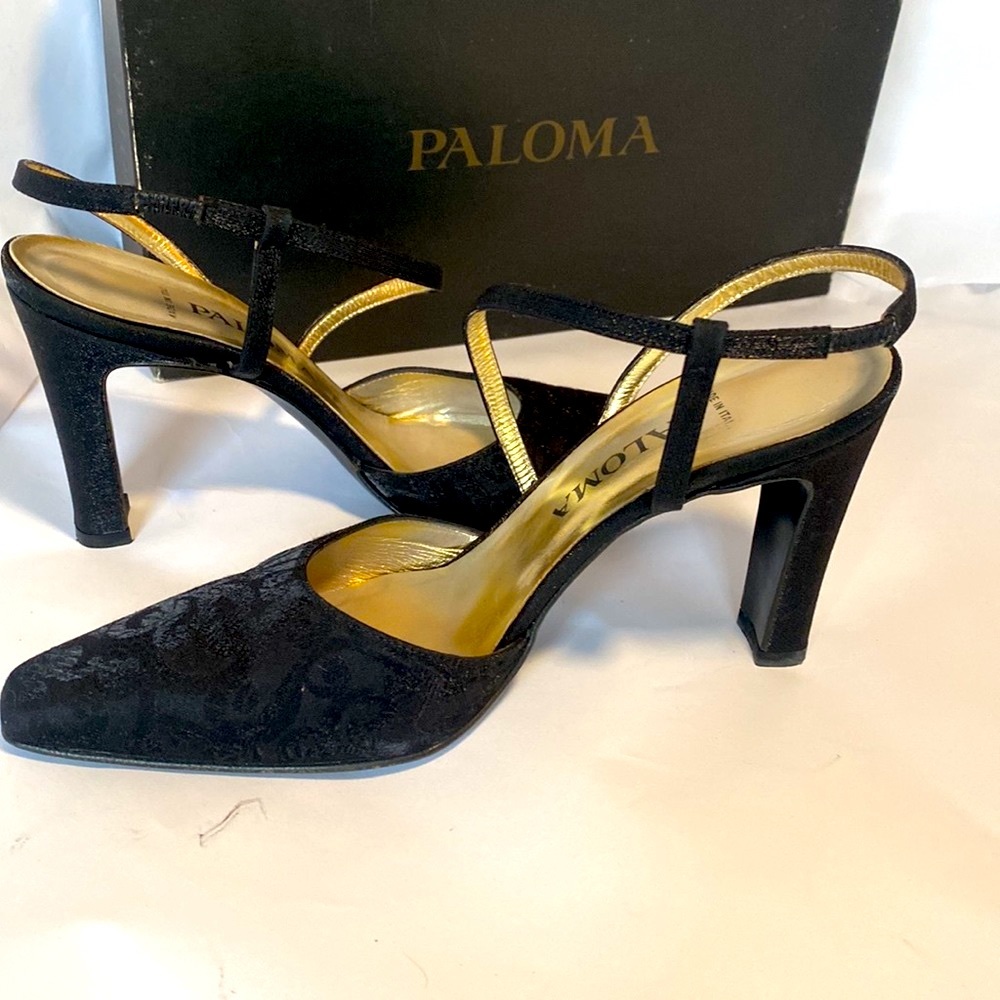 Like NEW Paloma Black Satin Textured Sling Pumps, Size 6